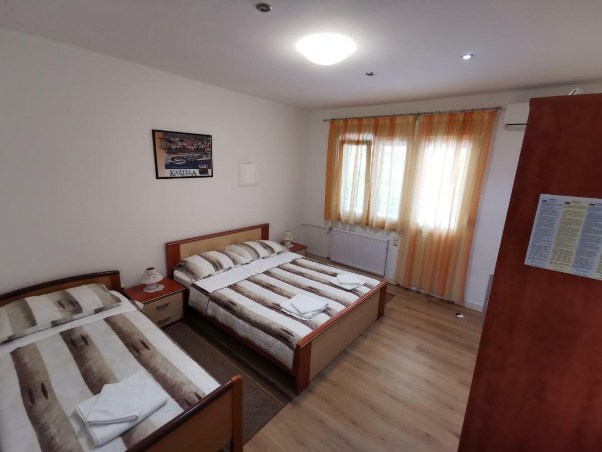 Apartments Sustic Kaštela Exteriér fotografie
